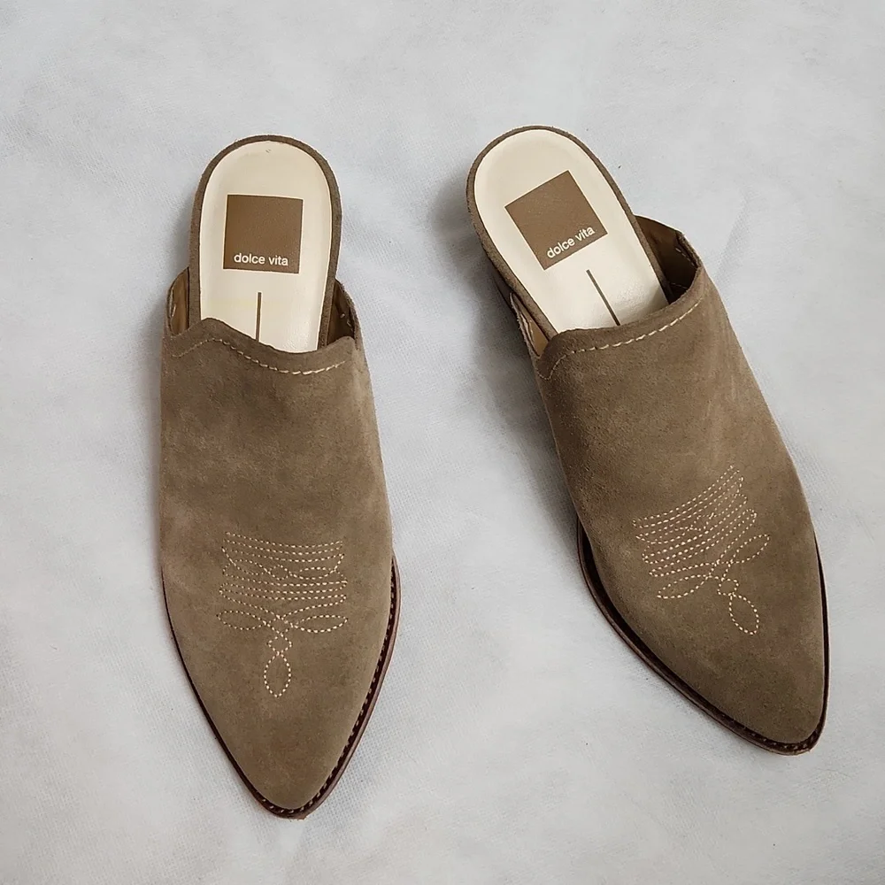 Dolce Vita Shiloh Mules (womens size 7.5)